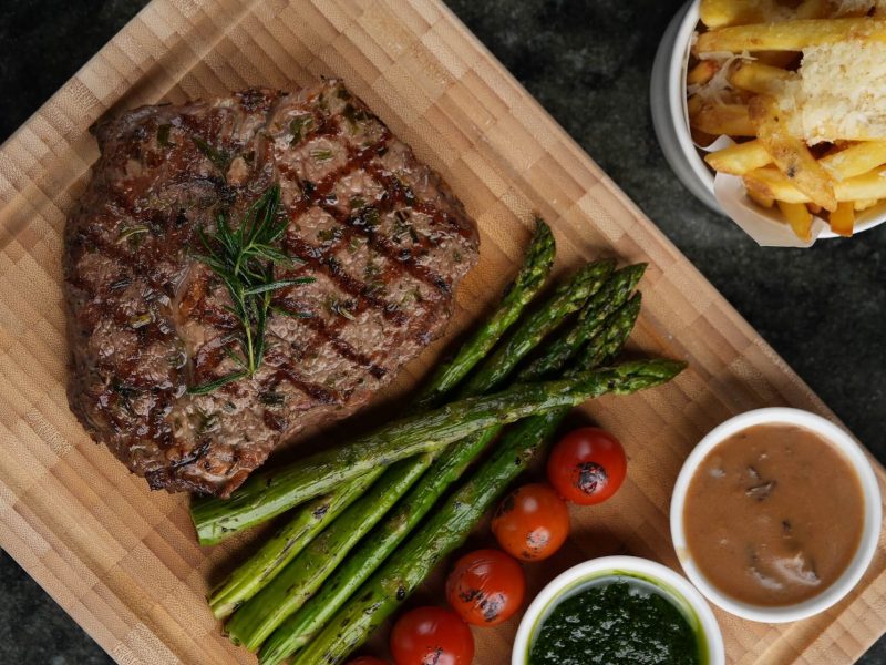 Salmontini Steak Sessions: Your Monday Night Ritual Starts Here